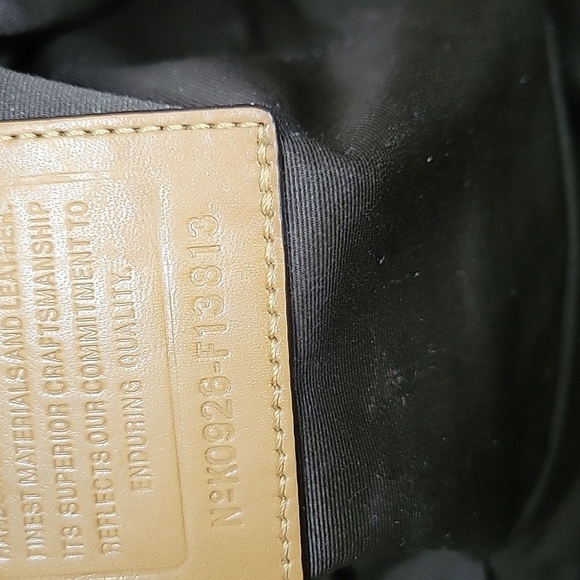 Vintage Coach Signature Canvas/Leather Crossbody Diaper Bag - Picture 16 of 16